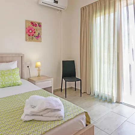 Evgoro Luxury Villa *