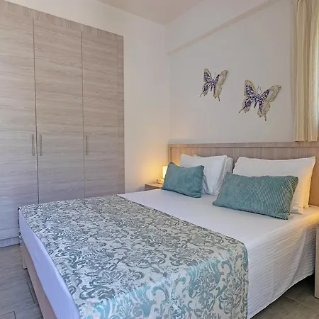 Evgoro Luxury